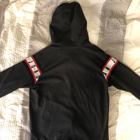 Men’s Air Jordan Hoodie Size Large - Picture 3 of 3